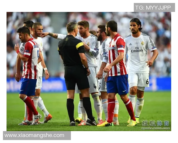 冲突升级!多特蒙德与教练发生激烈争执