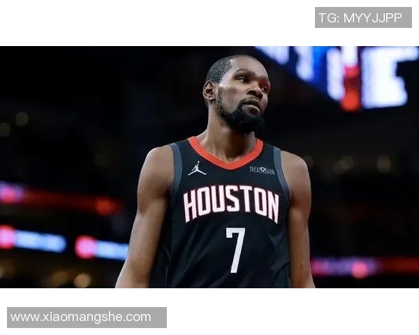 杜兰特因违规遭联盟重罚同时被禁赛官方公告引发热议